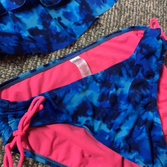 Justice Girls Swimwear Tankini Set (swim suit) - Picture 5 of 7